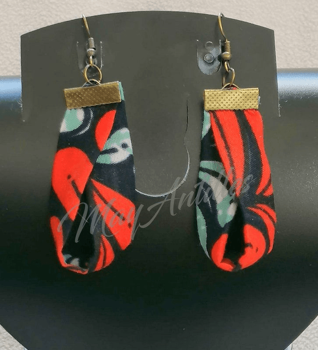 Boucles d'oreilles "gouttes" tissus madras/wax