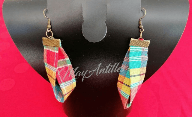 Boucles d'oreilles "gouttes" tissus madras/wax